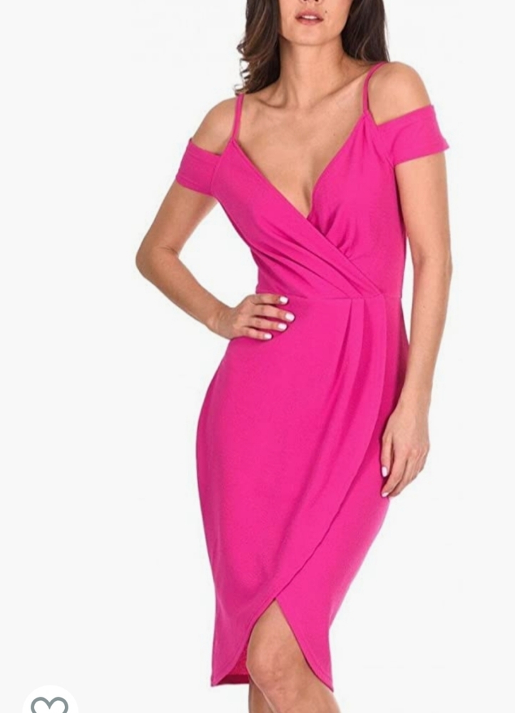 SOLD .........   Beautiful hot pink dress